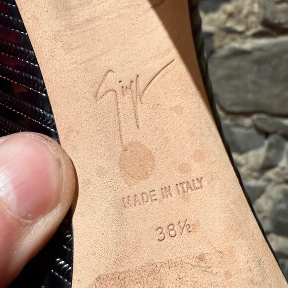 Giuseppe Zanotti Iridescent Purple Killboy Patent Metal Pumps - Picture 7 of 10